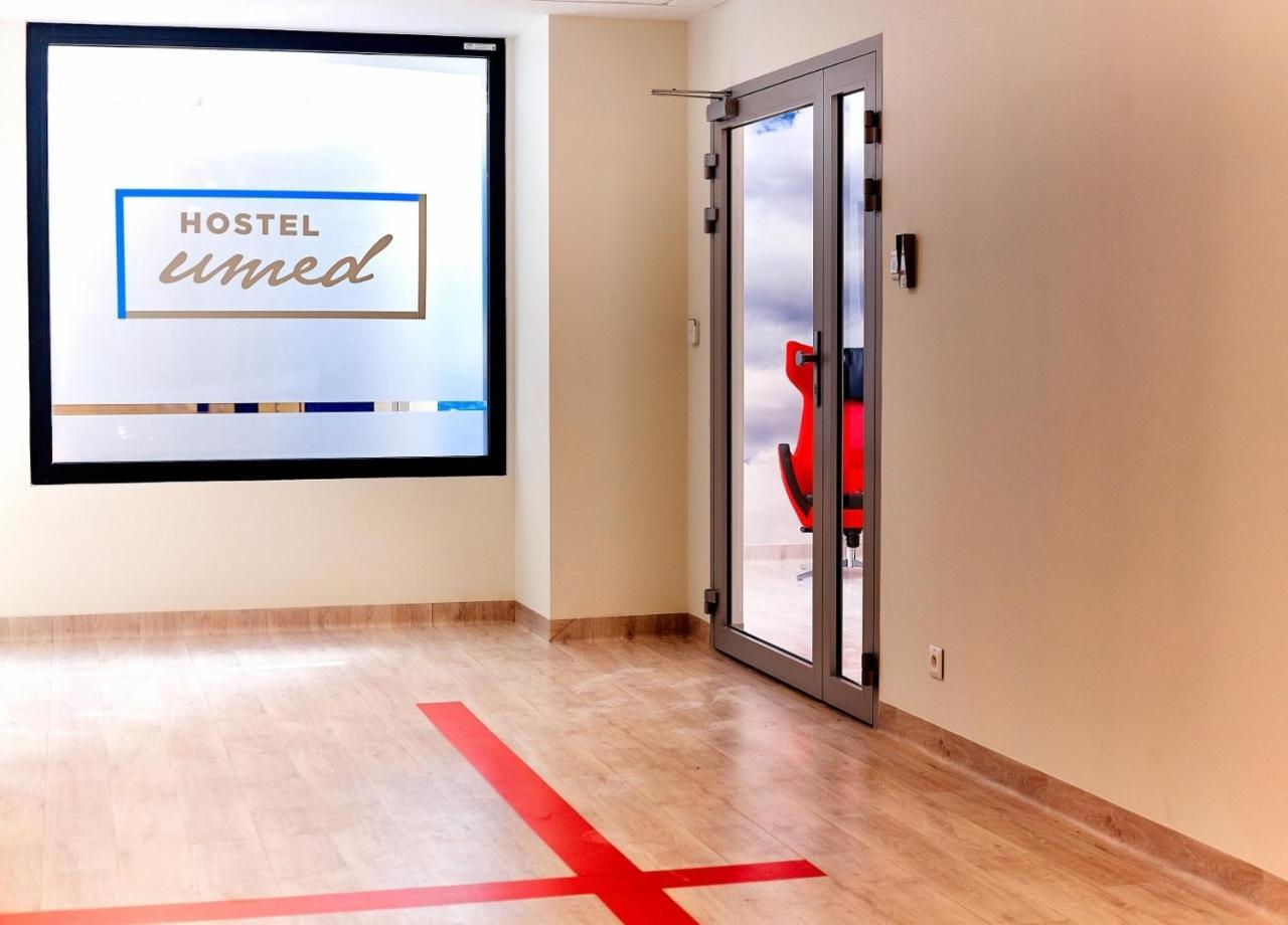 Hostel Umed Лодзь Экстерьер фото